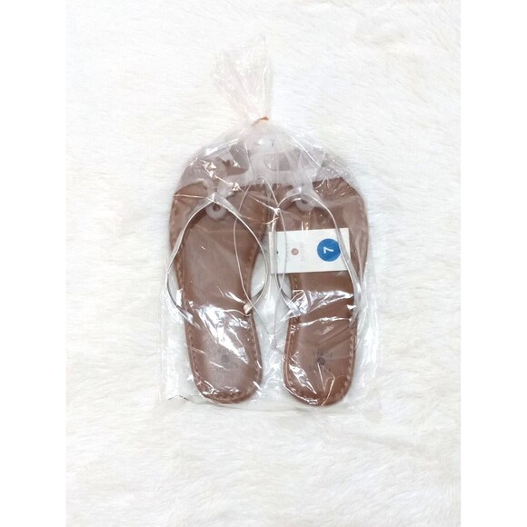 SHADE & SHORE Women's Faux Leather Flip Flop Sandals "Silver" (Size 7) BRAND NEW - Picture 3 of 6